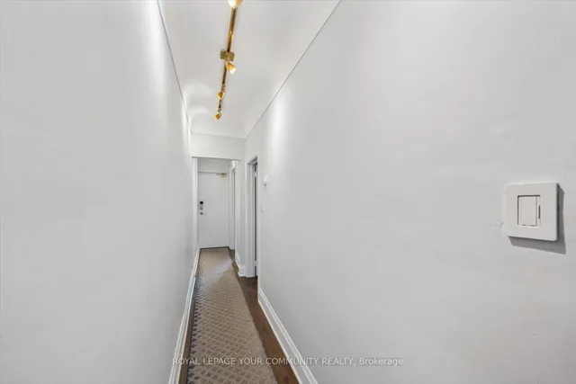 Additional image 27 of 218 Beatrice St