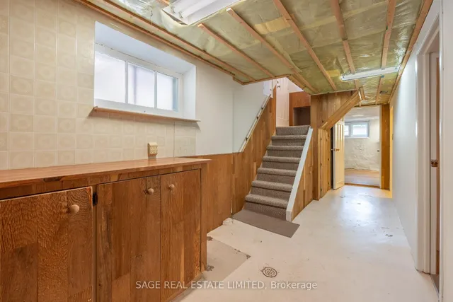 Additional image 19 of 188 Craighurst Ave