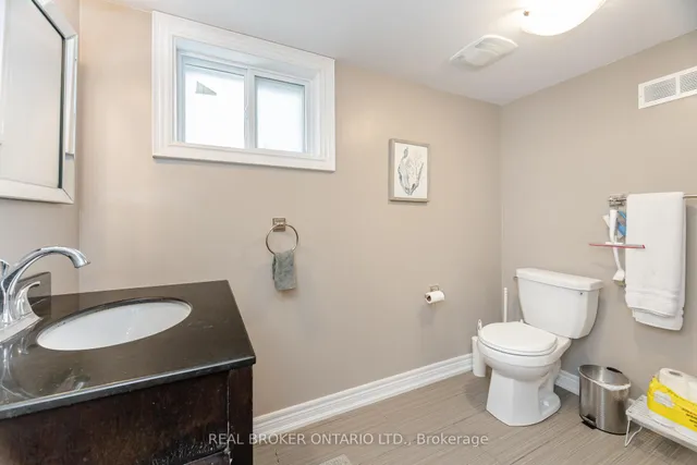 Additional image 27 of 18 Adanac Dr