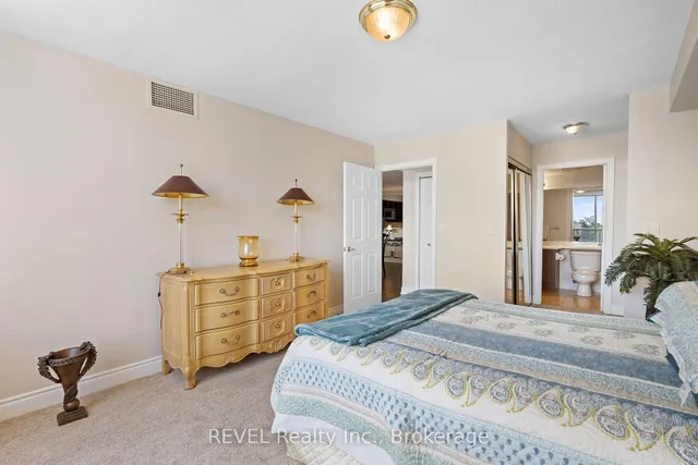 Additional image 21 of 442 Maple Ave Unit 905