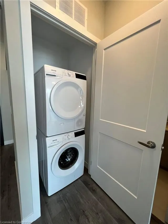 Additional image 8 of 15 Queen St Unit 2306