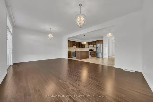 Additional image 5 of 182 Eden Oak Tr