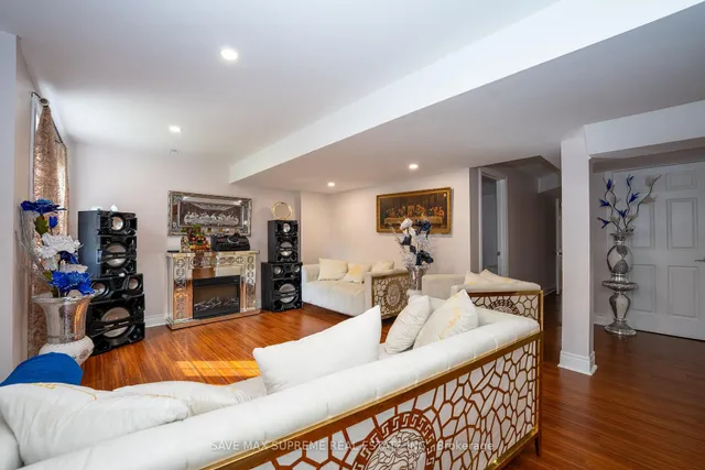 Additional image 34 of 4 Ozark Crt