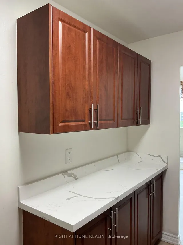 Additional image 18 of 5 Massey Sq Unit 717