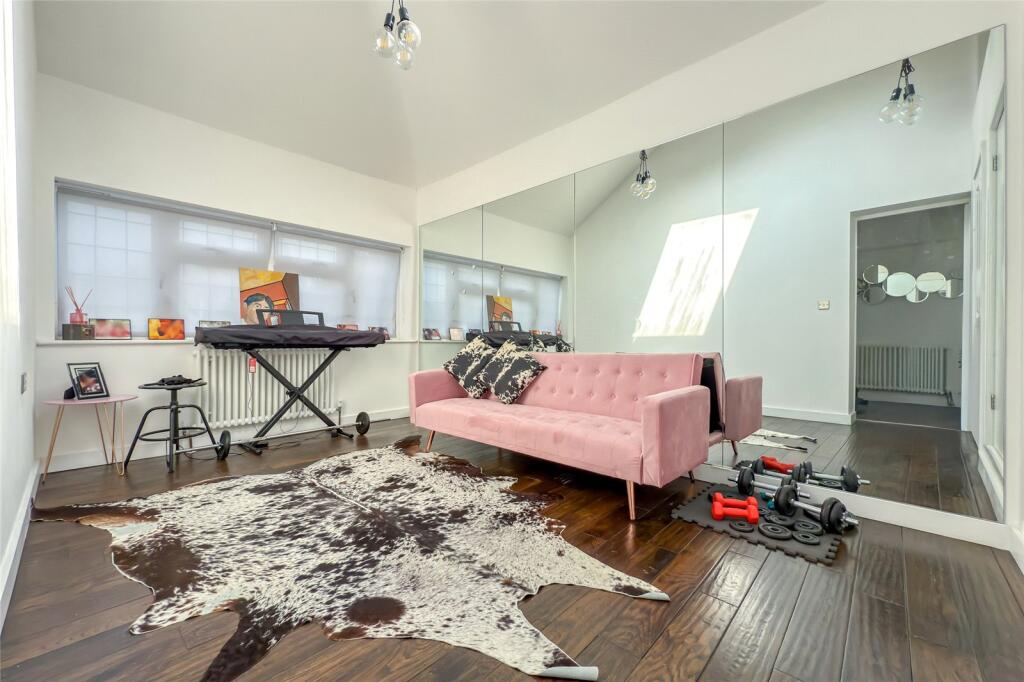 Additional image 10 of Watford Road, St. Albans, Hertfordshire, AL2