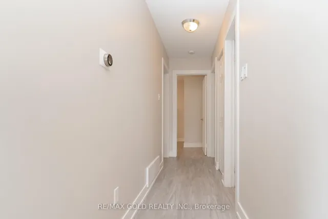 Additional image 19 of 29 Devonshire Dr