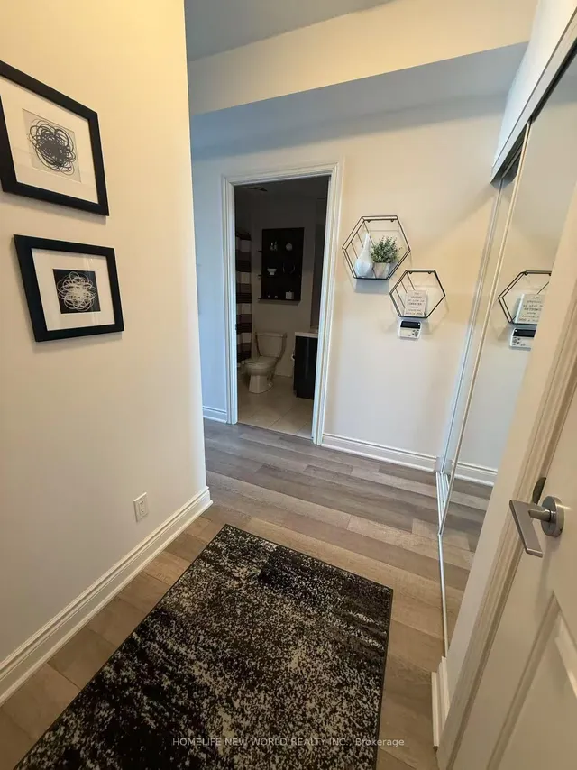 Additional image 2 of 80 Marine Parade Dr Unit 806