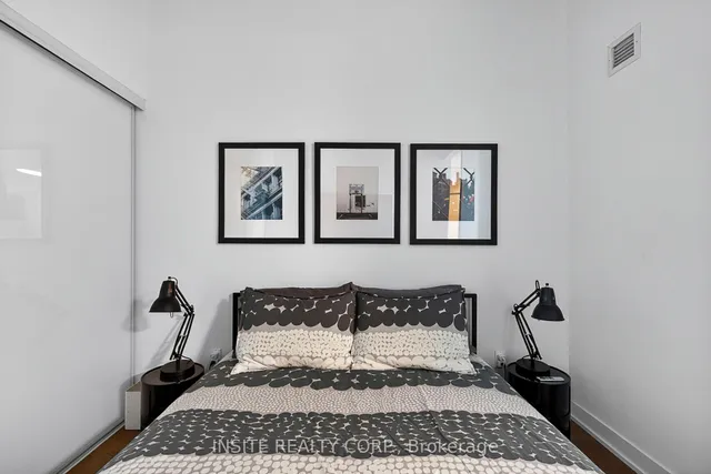 Additional image 19 of 15 Baseball Pl Unit 806