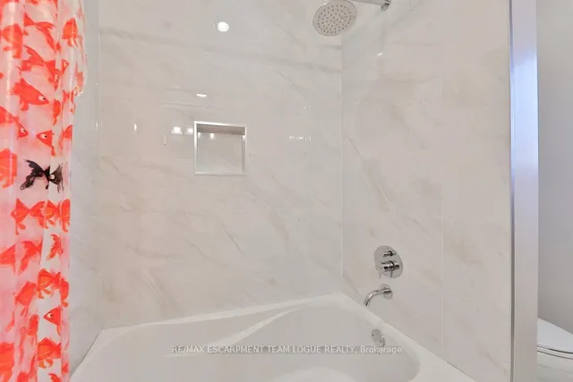 Additional image 31 of 2137 Turnberry Rd