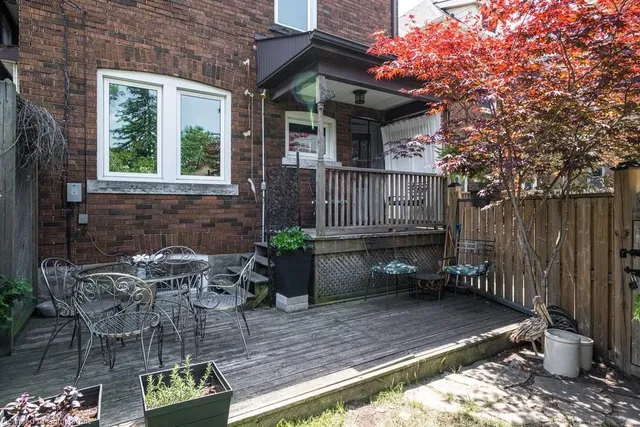 Additional image 39 of 39 Maplewood Ave