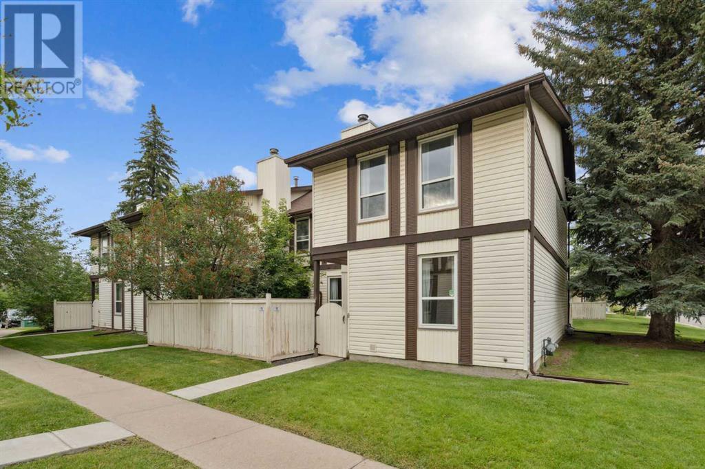 11, 3200 60 Street NE|Calgary, Alberta T1Y4K8