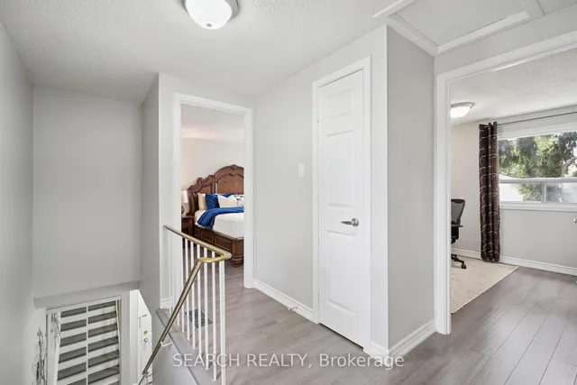 Additional image 28 of 15 Hector Crt