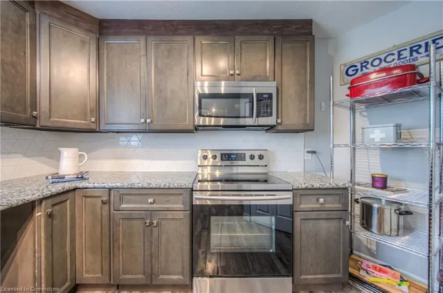 Additional image 22 of 60 Elmsdale Dr Unit 30