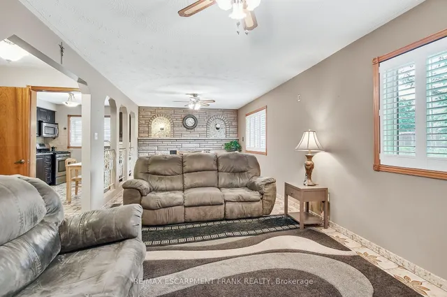 Additional image 32 of 75 President Dr