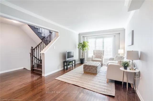 Additional image 3 of 69 Hepworth Cres