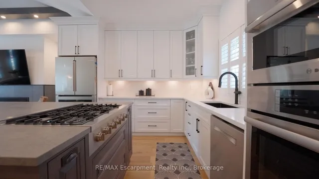 Additional image 13 of 671 Peele Blvd