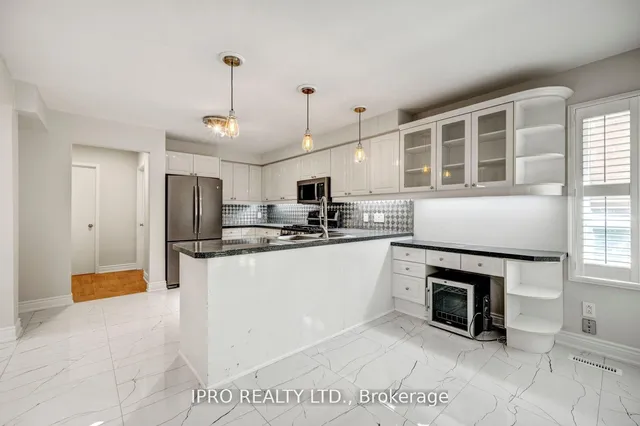 Additional image 16 of 2062 Trillium Crt