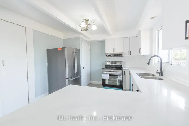 Additional image 9 of 121 Delmar Dr