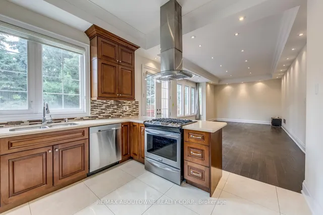 Additional image 16 of 319 Holmes Ave