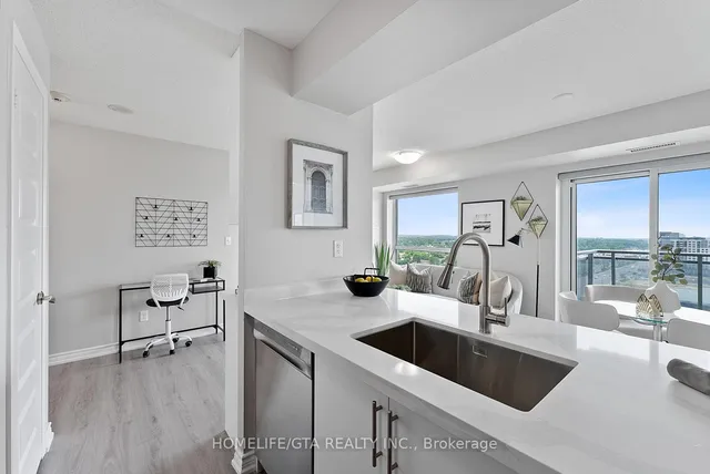 Additional image 8 of 215 Queen St Unit 1803