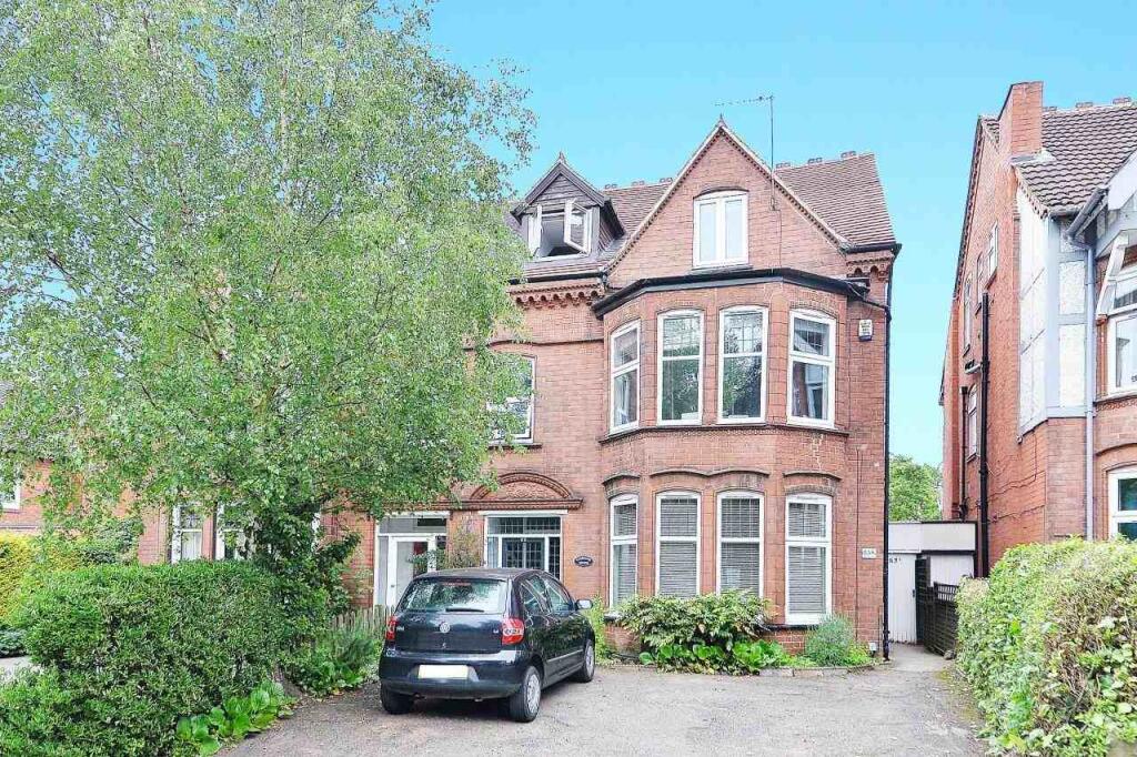 Russell Road, Moseley