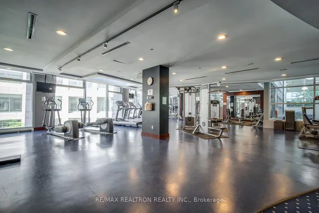 Additional image 29 of 2181 Yonge St Unit 2706