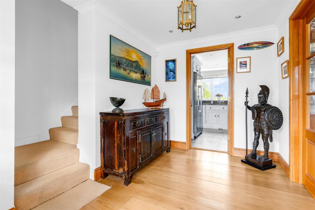 Additional image 15 of Warren Way, Welwyn