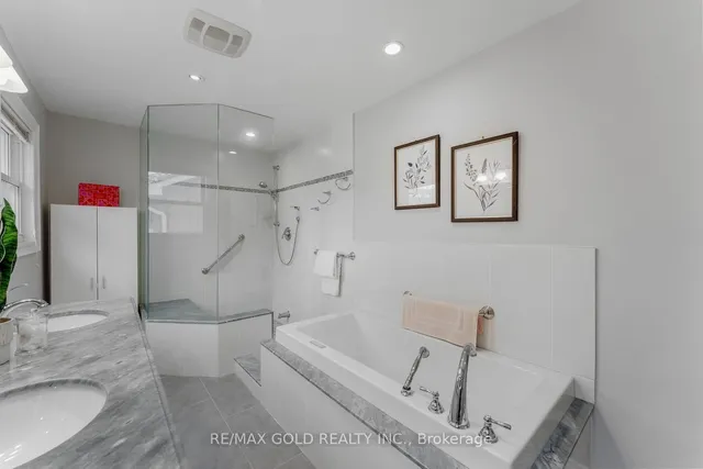 Additional image 26 of 17 Madrid Cres