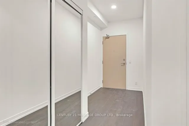 Additional image 2 of 2020 Bathurst St Unit 315