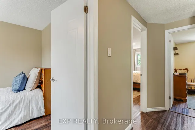 Additional image 39 of 50 Highland Cres