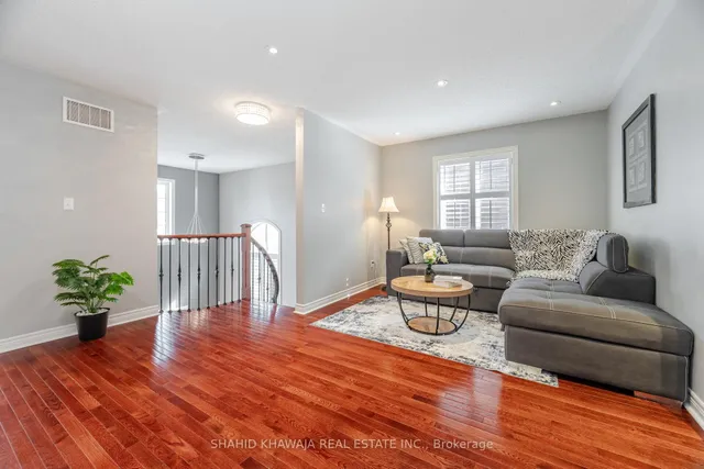 Additional image 21 of 355 Bessborough Dr