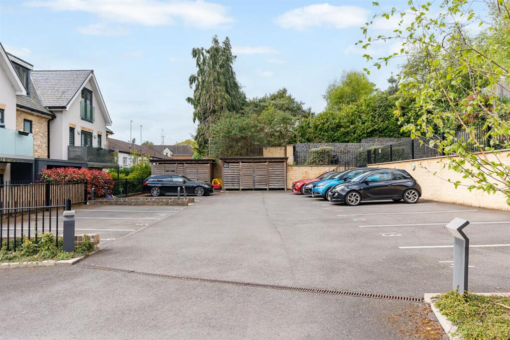 Additional image 12 of 80 Great North Road, Welwyn