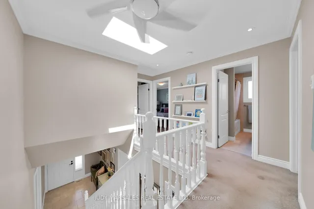 房产图片 28 - 12 Vance Cres