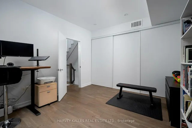 Additional image 23 of 140 Broadview Ave Unit 45