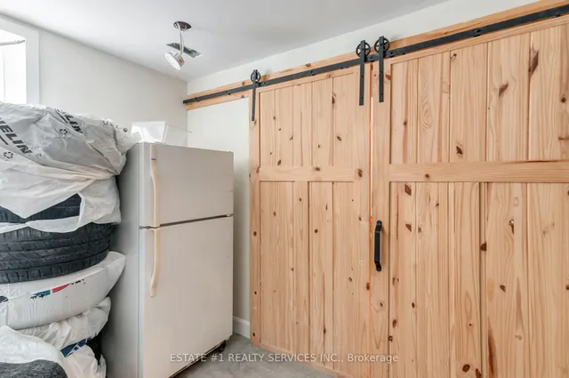 Additional image 22 of 9 Dowling Cres