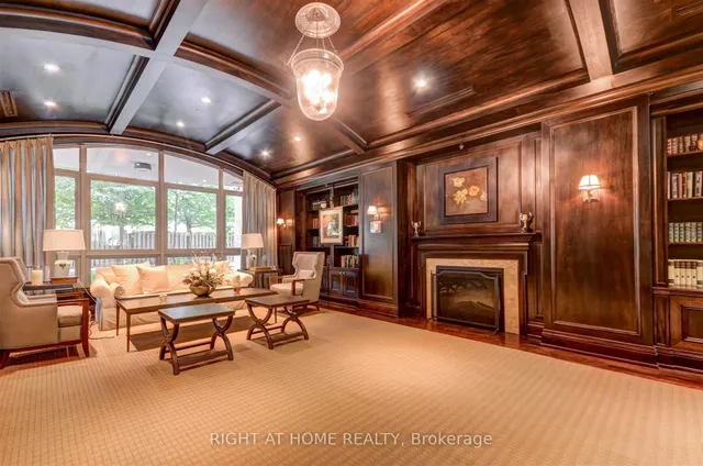 Additional image 15 of 20 Burkebrook Pl Unit 306