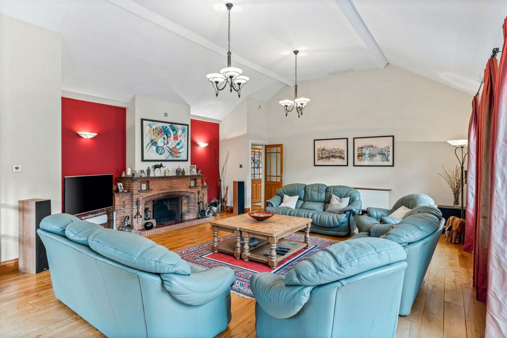 Additional image 4 of Tewin Water, Welwyn