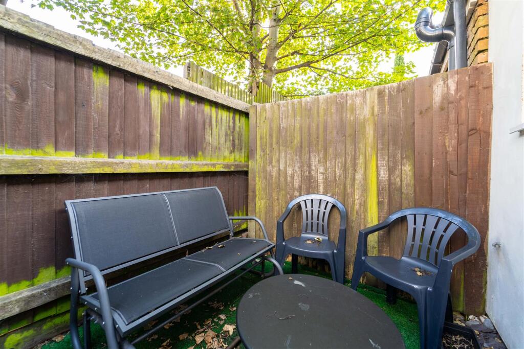 Additional image 31 of Holly Grove, Hubert Road, Birmingham, West Midlands, B29