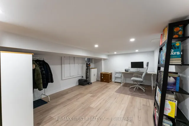 Additional image 27 of 615A Durie St