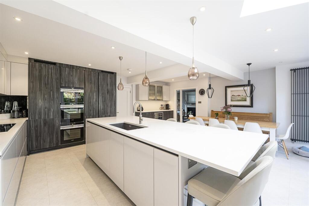 Additional image 2 of Meadway, Harpenden