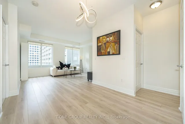 Additional image 12 of 35 Balmuto St Unit 1101