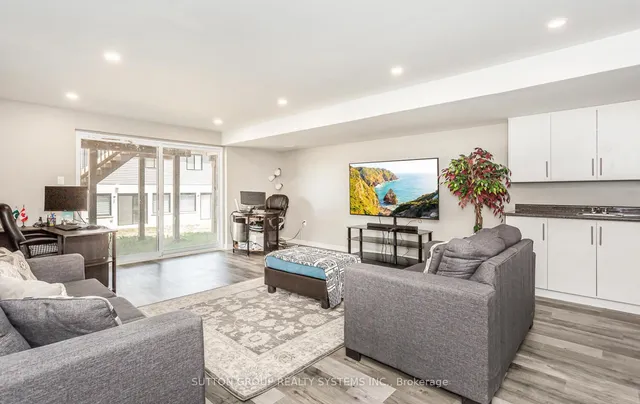 Additional image 30 of 917 Robert Ferrie Dr