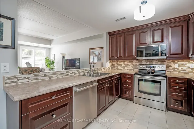 Additional image 15 of 2085 Amherst Heights Dr Unit 108