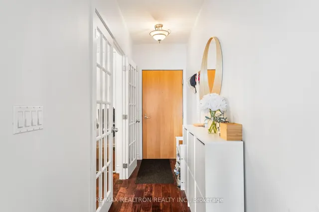 Additional image 14 of 168 King St Unit 1111