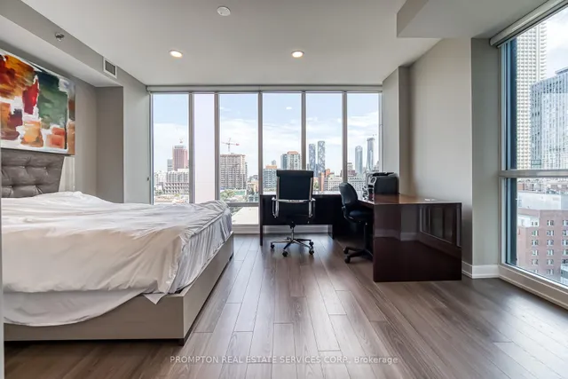 Additional image 31 of 220 George St Unit 1105