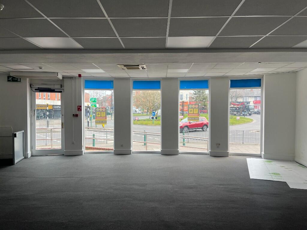 房产图片 5 - 1099 Warwick Road, 伯明翰, B27