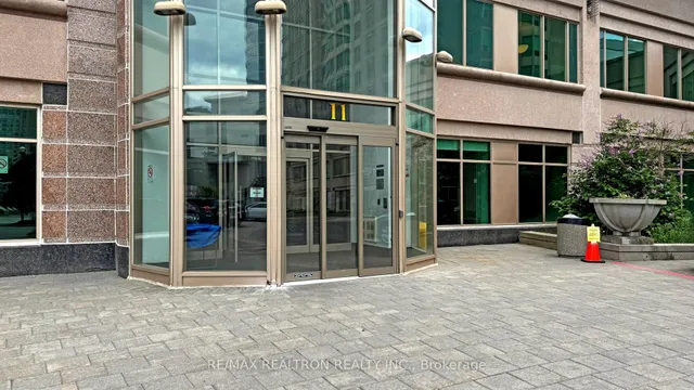 Additional image 2 of 11 Lee Centre Dr Unit 1905