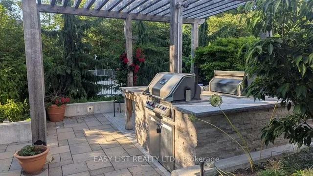 Additional image 32 of 5 Kenneth Ave Unit 1804