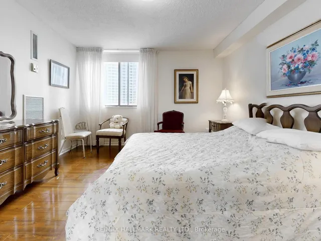 房产图片 17 - 多伦多谢泼德大道1900号804单元