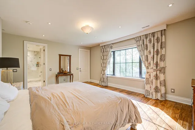 Additional image 37 of 42 Harold St